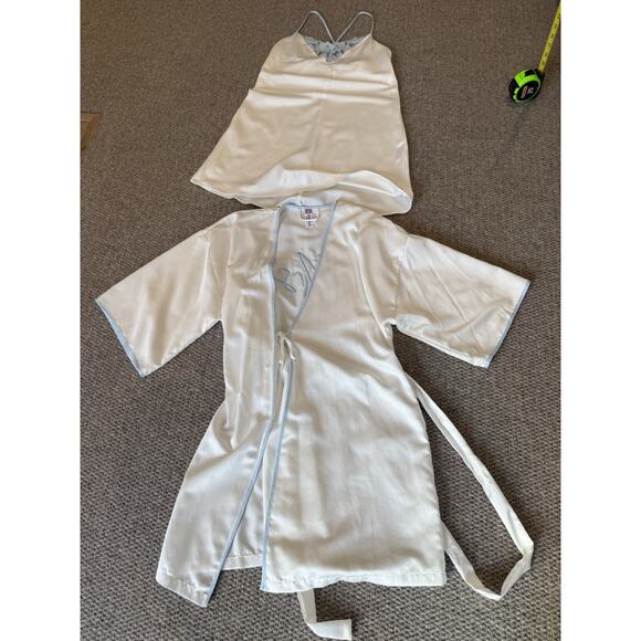 Lilac + London Bridal Satin Chemise & Robe Set XS “Mrs.” White Blue Lace Wedding - Picture 9 of 11